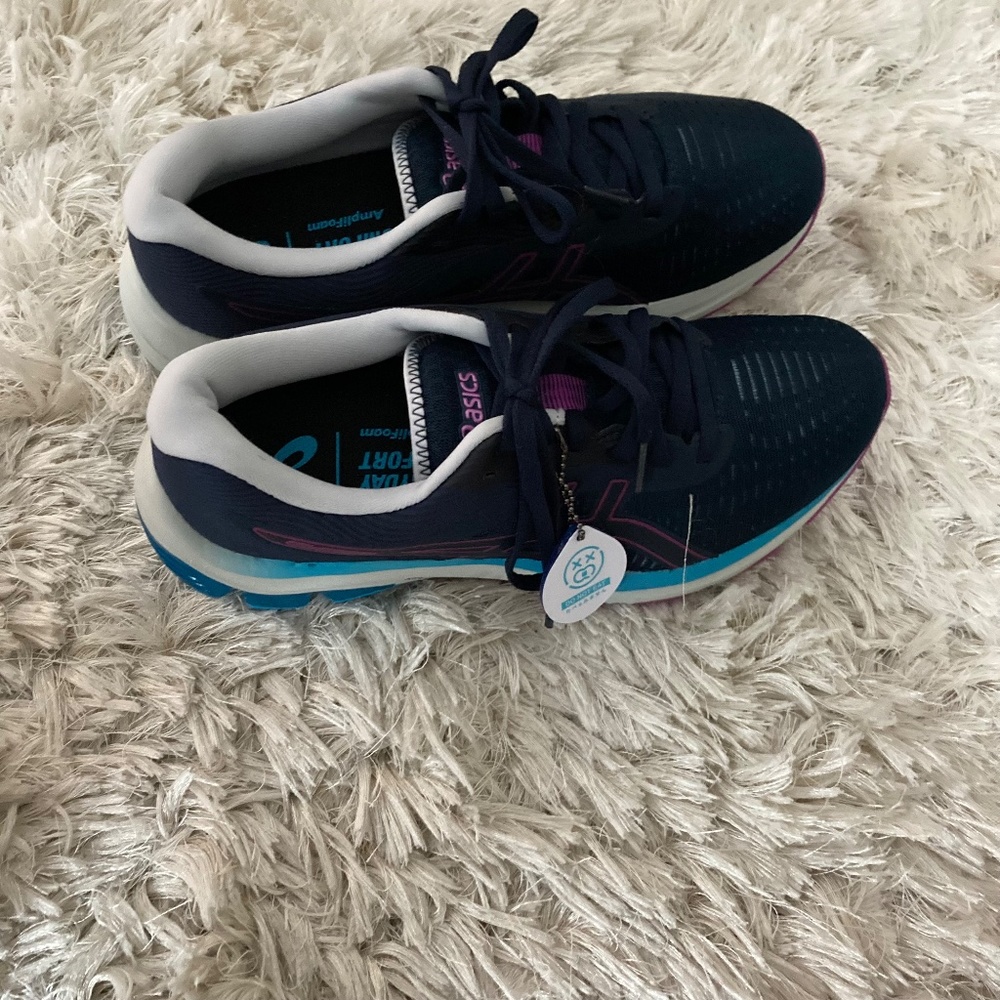 🆕 ASICS Gel-Pulse 12 runners ...  NEW IN BOX - Picture 2 of 7